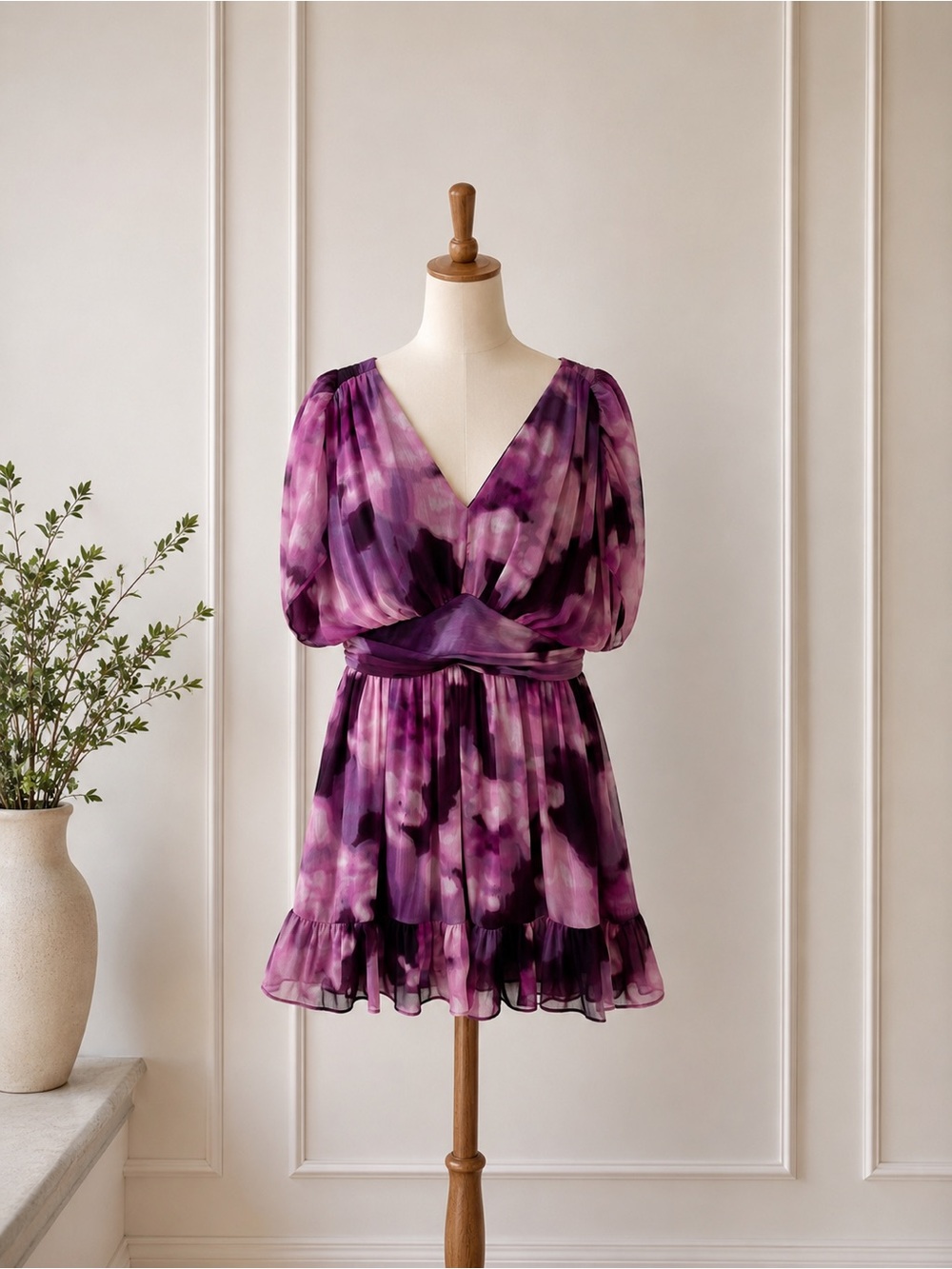 NWT DKNY Women’s Size 6 Purple Abstract Floral Chiffon Mini Dress Puff Sleeve